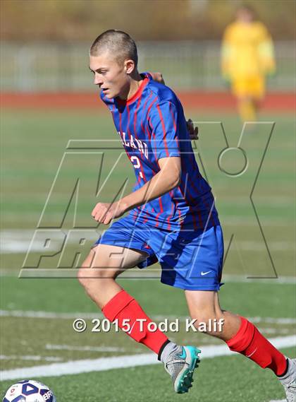 Thumbnail 1 in Bacon Academy vs Tolland (CIAC Class M Final) photogallery.