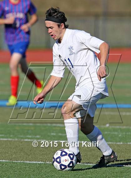 Thumbnail 1 in Bacon Academy vs Tolland (CIAC Class M Final) photogallery.