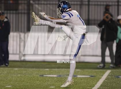 Thumbnail 2 in Lower Dauphin @ Hershey photogallery.