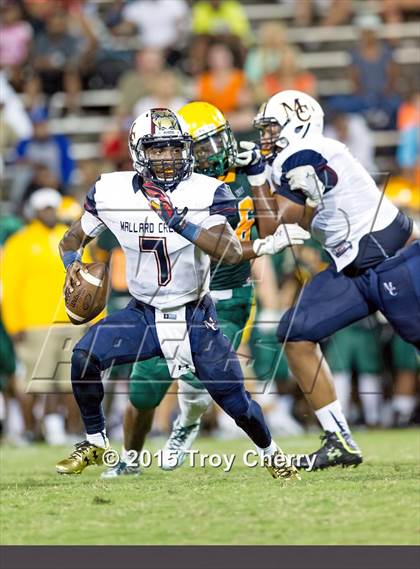 Thumbnail 1 in Mallard Creek vs. Independence photogallery.