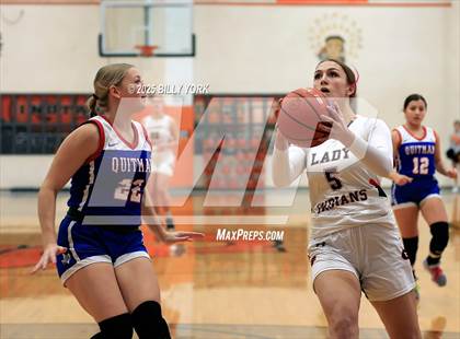 Thumbnail 2 in Grand Saline vs Quitman photogallery.