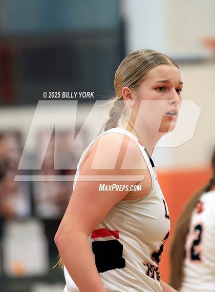 Thumbnail 1 in Grand Saline vs Quitman photogallery.