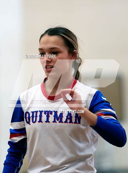 Thumbnail 3 in Grand Saline vs Quitman photogallery.