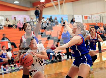 Thumbnail 1 in Grand Saline vs Quitman photogallery.