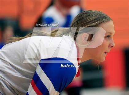 Thumbnail 2 in Grand Saline vs Quitman photogallery.