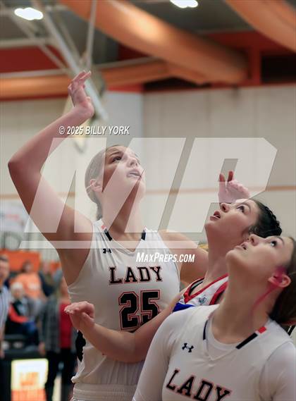 Thumbnail 3 in Grand Saline vs Quitman photogallery.