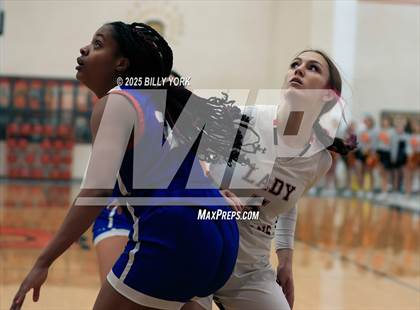 Thumbnail 3 in Grand Saline vs Quitman photogallery.