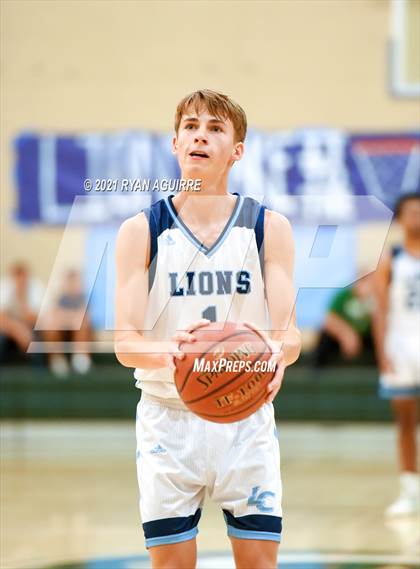 Thumbnail 2 in San Ysidro @ Linfield Christian (CIF D4 AA Final) photogallery.