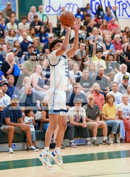 Thumbnail 2 in San Ysidro @ Linfield Christian (CIF D4 AA Final) photogallery.