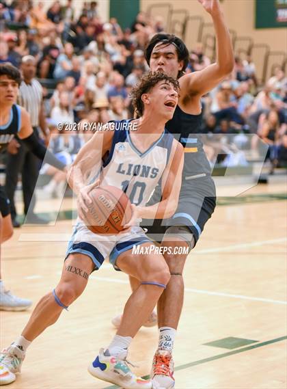 Thumbnail 1 in San Ysidro @ Linfield Christian (CIF D4 AA Final) photogallery.