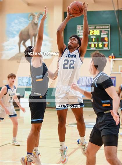 Thumbnail 1 in San Ysidro @ Linfield Christian (CIF D4 AA Final) photogallery.
