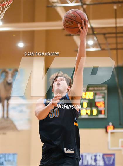 Thumbnail 3 in San Ysidro @ Linfield Christian (CIF D4 AA Final) photogallery.