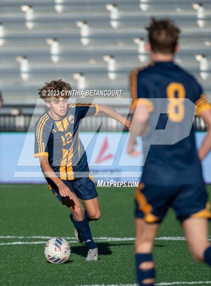 Thumbnail 2 in Battle Mountain vs Northfield (CHSAA 4A Championship) photogallery.