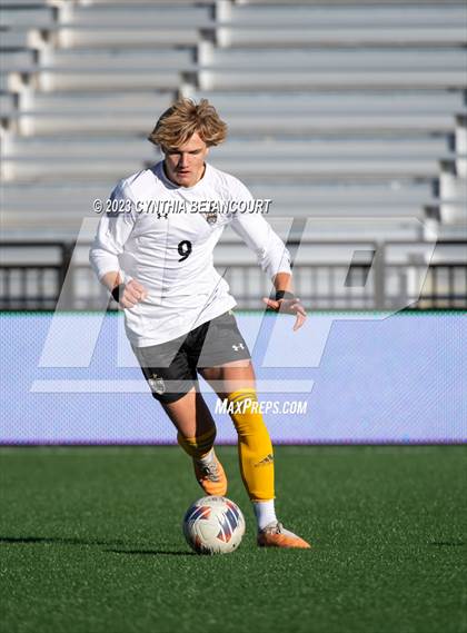 Thumbnail 3 in Battle Mountain vs Northfield (CHSAA 4A Championship) photogallery.
