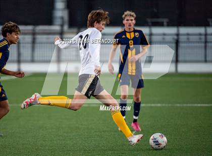 Thumbnail 2 in Battle Mountain vs Northfield (CHSAA 4A Championship) photogallery.