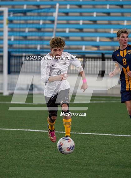 Thumbnail 3 in Battle Mountain vs Northfield (CHSAA 4A Championship) photogallery.
