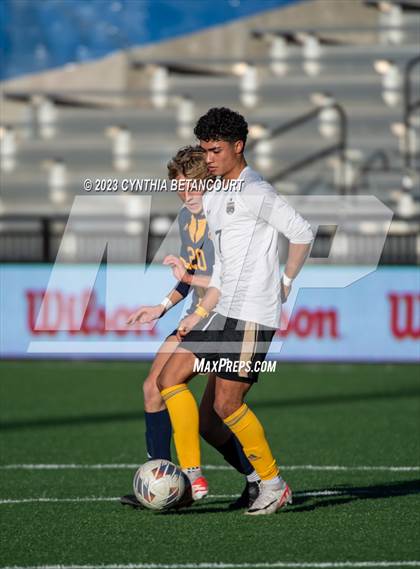 Thumbnail 2 in Battle Mountain vs Northfield (CHSAA 4A Championship) photogallery.