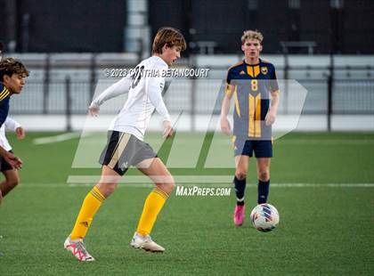 Thumbnail 1 in Battle Mountain vs Northfield (CHSAA 4A Championship) photogallery.