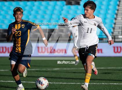 Thumbnail 2 in Battle Mountain vs Northfield (CHSAA 4A Championship) photogallery.