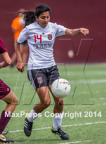 Thumbnail 3 in Cinco Ranch vs Fort Bend Austin ( 5A Region 3 Semifinal ) photogallery.