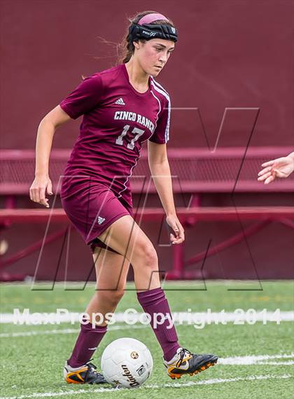 Thumbnail 2 in Cinco Ranch vs Fort Bend Austin ( 5A Region 3 Semifinal ) photogallery.