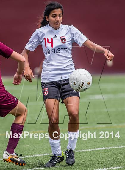 Thumbnail 2 in Cinco Ranch vs Fort Bend Austin ( 5A Region 3 Semifinal ) photogallery.