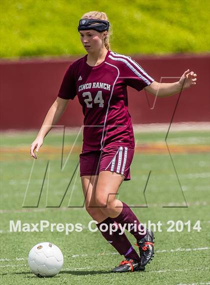Thumbnail 2 in Cinco Ranch vs Fort Bend Austin ( 5A Region 3 Semifinal ) photogallery.