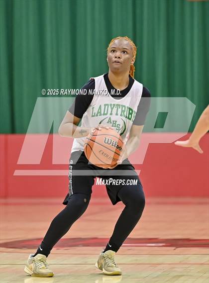 Thumbnail 3 in Greenfield-Central @ Anderson (Scrimmage) photogallery.
