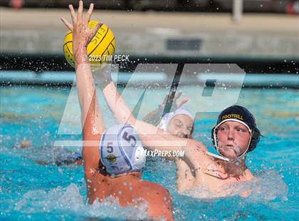 Thumbnail 2 in Corona del Mar @ Foothill photogallery.