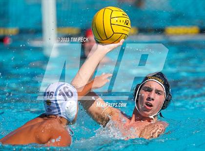Thumbnail 2 in Corona del Mar @ Foothill photogallery.