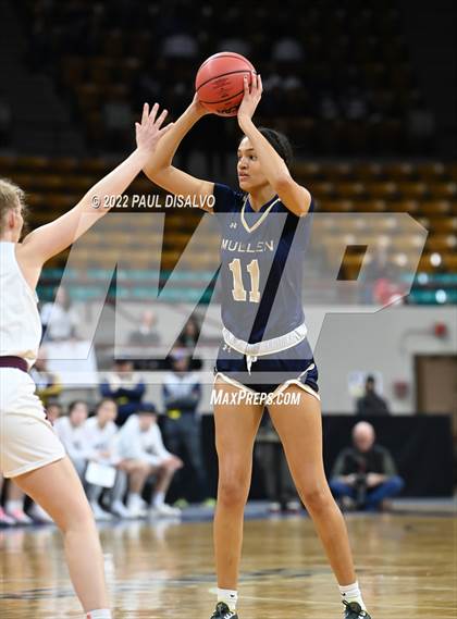 Thumbnail 1 in Mullen vs. Windsor (CHSAA 4A State FInal) photogallery.