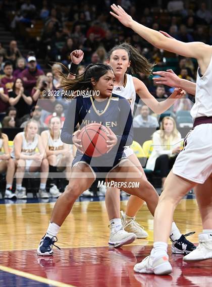 Thumbnail 3 in Mullen vs. Windsor (CHSAA 4A State FInal) photogallery.