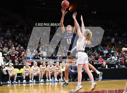 Thumbnail 1 in Mullen vs. Windsor (CHSAA 4A State FInal) photogallery.