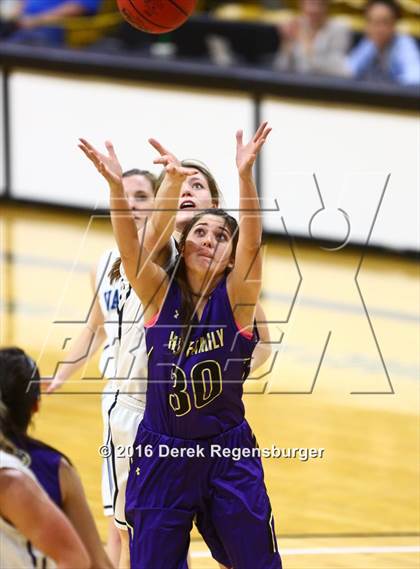 Thumbnail 1 in Valor Christian vs Holy Family (CHSAA 4A Semifinal) photogallery.