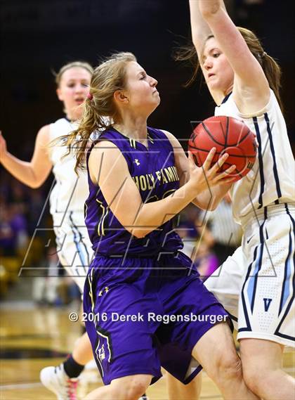 Thumbnail 3 in Valor Christian vs Holy Family (CHSAA 4A Semifinal) photogallery.
