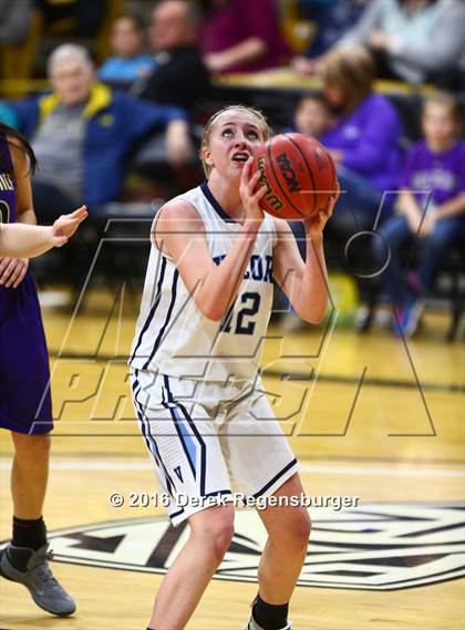 Thumbnail 2 in Valor Christian vs Holy Family (CHSAA 4A Semifinal) photogallery.