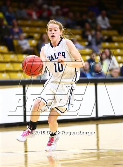 Thumbnail 2 in Valor Christian vs Holy Family (CHSAA 4A Semifinal) photogallery.