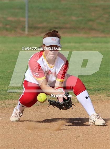 Thumbnail 2 in Cathedral Catholic @ El Camino photogallery.