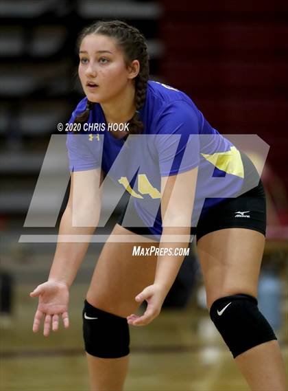 Thumbnail 3 in Casa Grande @ Salpointe Catholic photogallery.