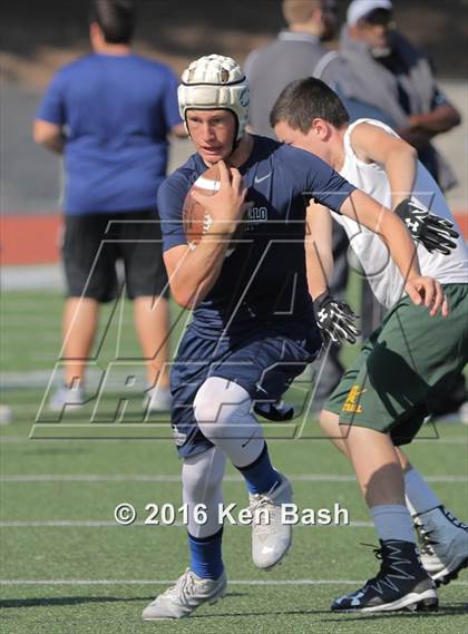Thumbnail 3 in Camarillo @ Moorpark (7-on-7) photogallery.