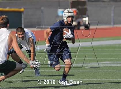 Thumbnail 2 in Camarillo @ Moorpark (7-on-7) photogallery.