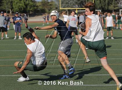Thumbnail 2 in Camarillo @ Moorpark (7-on-7) photogallery.