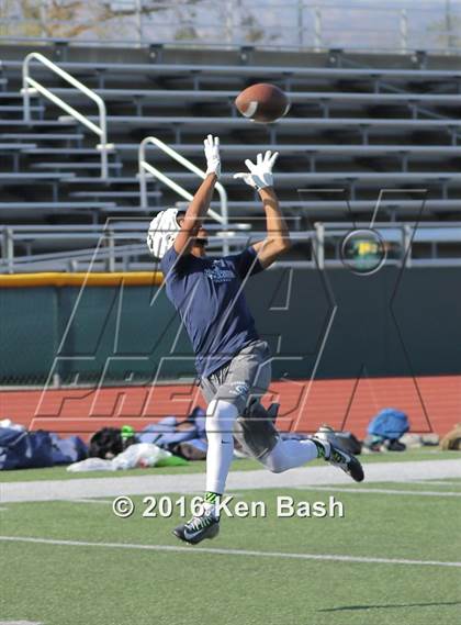 Thumbnail 3 in Camarillo @ Moorpark (7-on-7) photogallery.