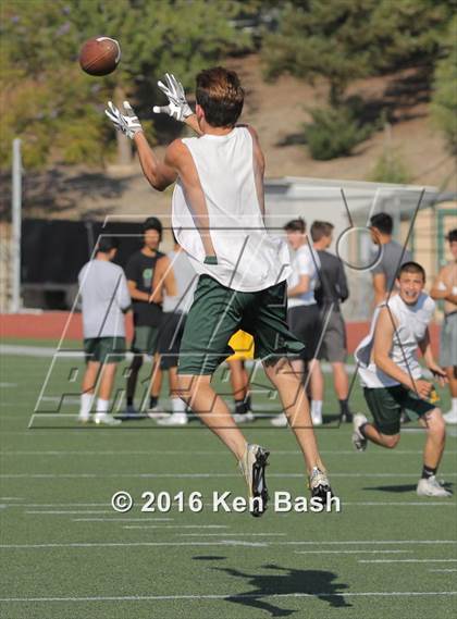 Thumbnail 1 in Camarillo @ Moorpark (7-on-7) photogallery.