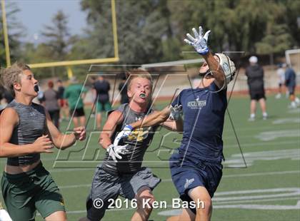 Thumbnail 1 in Camarillo @ Moorpark (7-on-7) photogallery.