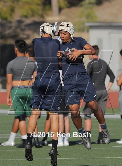 Thumbnail 3 in Camarillo @ Moorpark (7-on-7) photogallery.
