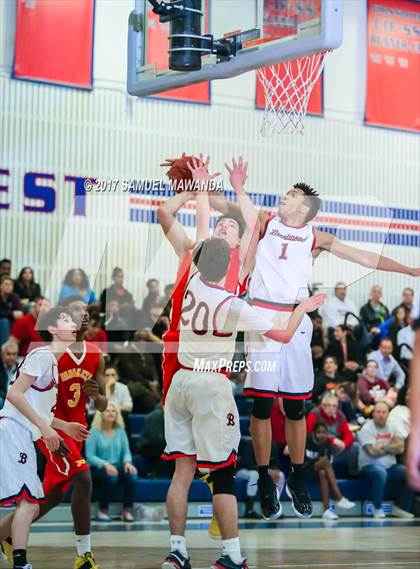 Thumbnail 3 in Brentwood School vs Paraclete photogallery.