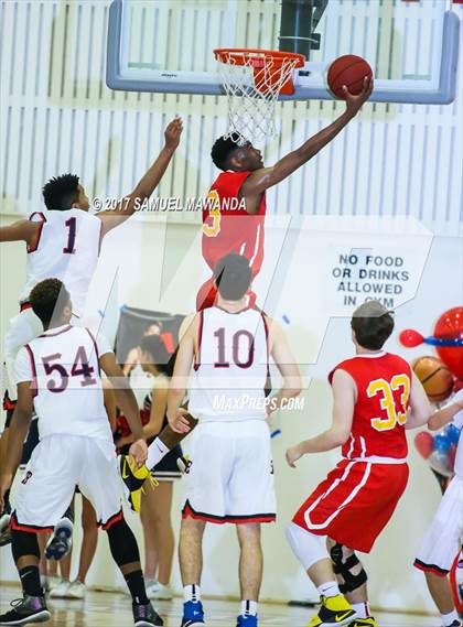 Thumbnail 1 in Brentwood School vs Paraclete photogallery.