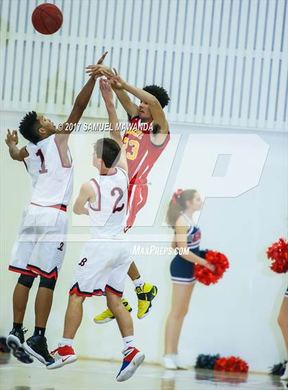 Thumbnail 1 in Brentwood School vs Paraclete photogallery.