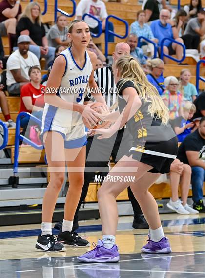 Thumbnail 1 in Hamilton Southeastern vs Chesterton (IBCA / IHSAA Showcase) photogallery.